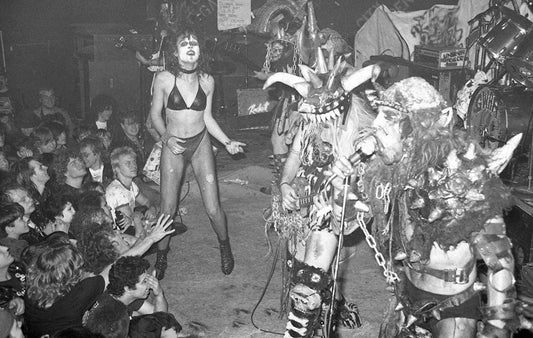 December 16th, 1990 - GWAR/Tesco Vee's Hate Police - Metamucil, Crack Smoking, and The Frogs